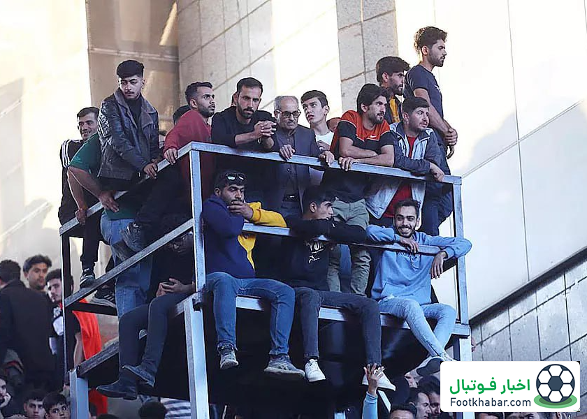 فولادیها در عجیبترین نقطه استادیوم نشستند