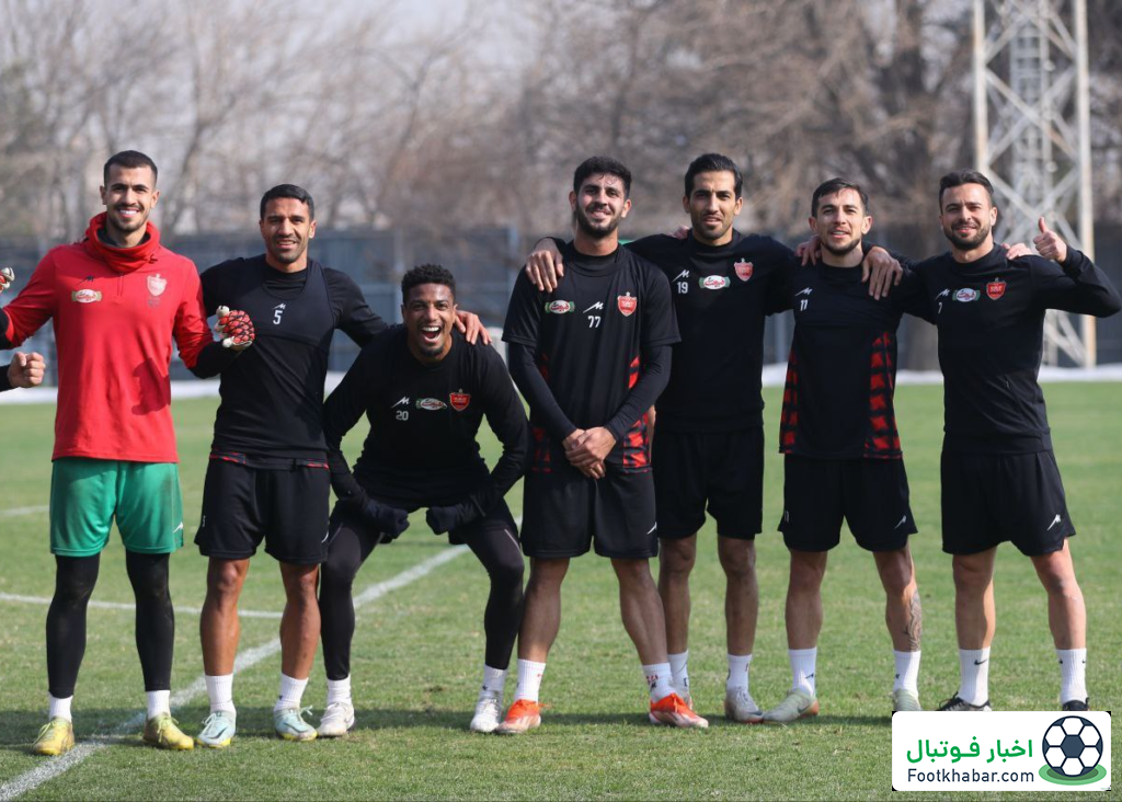 پرسپولیس تیم دوم تشکیل می‌دهد