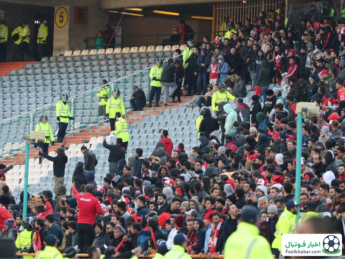 ظرفیت هواداران تراکتور پر شد