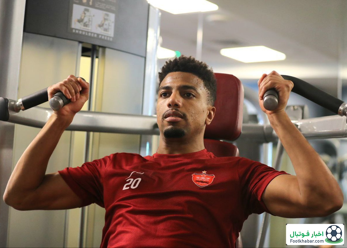 مصدومیت ایوب قبل از پرسپولیس- تراکتور