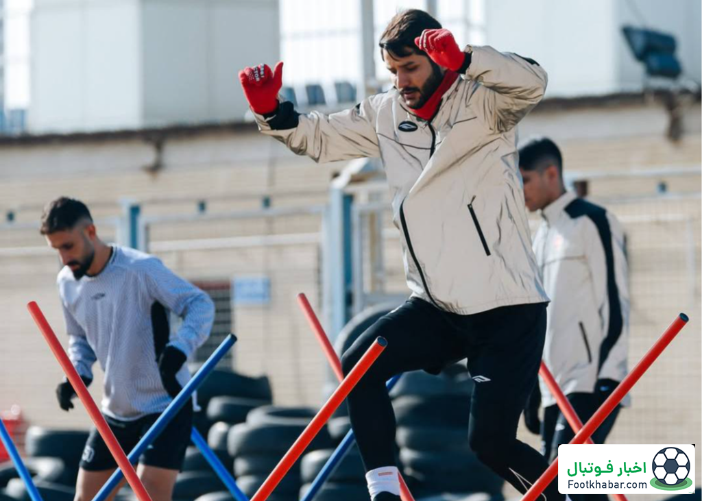 عارف و دو گزینه روی میز استقلال! (عکس)