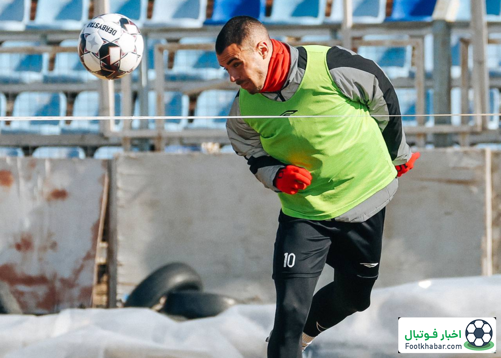 تراکتور در انتظار تمدید دو ستاره