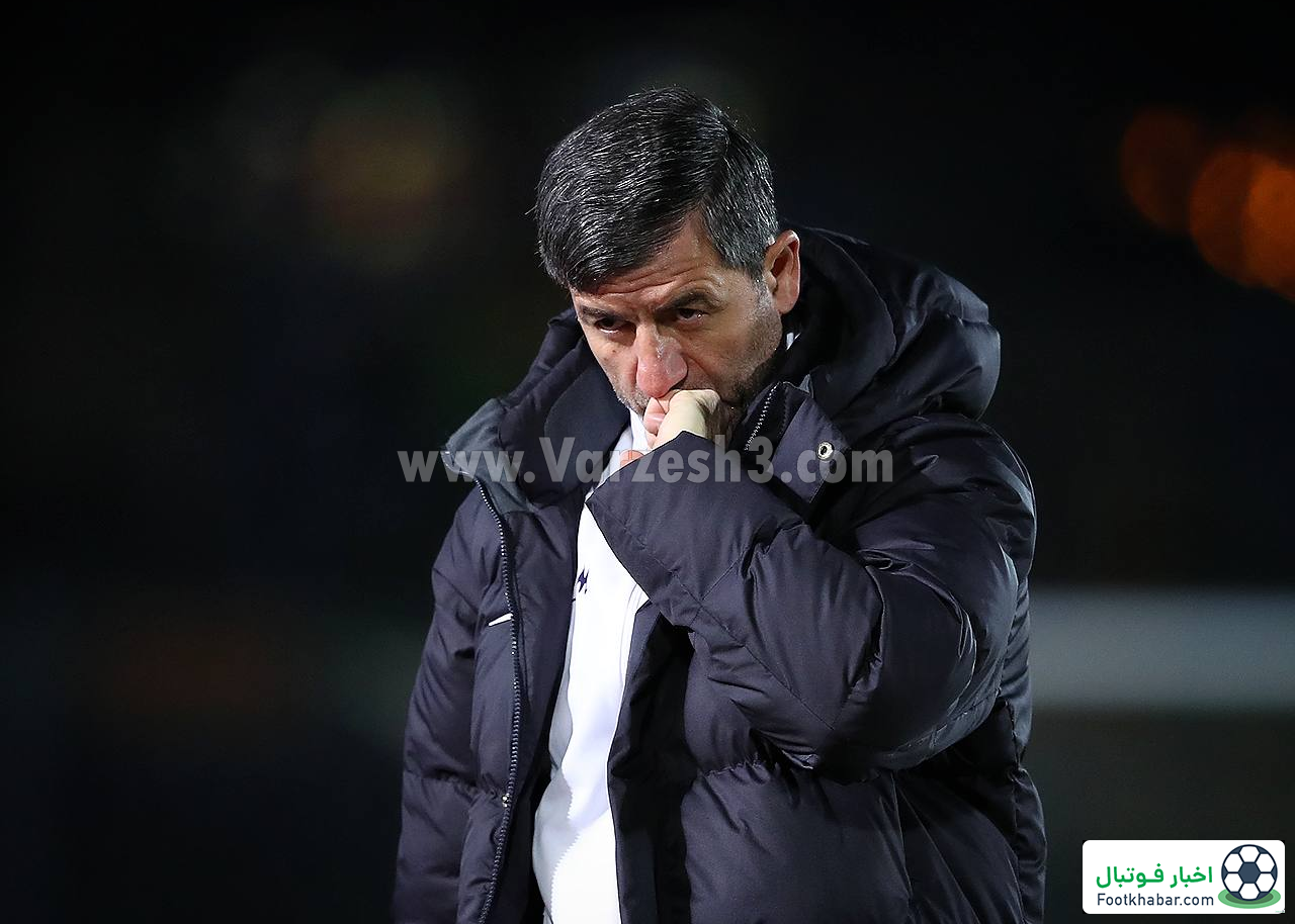 سرمربی پرسپولیس همچنان کریم باقری (عکس)