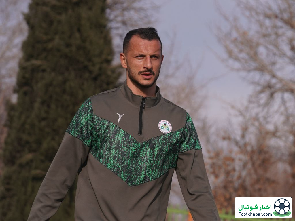 اولین تمرین خریدهای سرخابی ذوب‌آهن