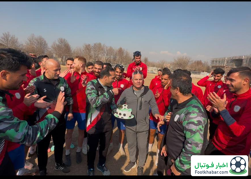 جشن عجیب فرشاد پیوس نظامیترین حالت (عکس)