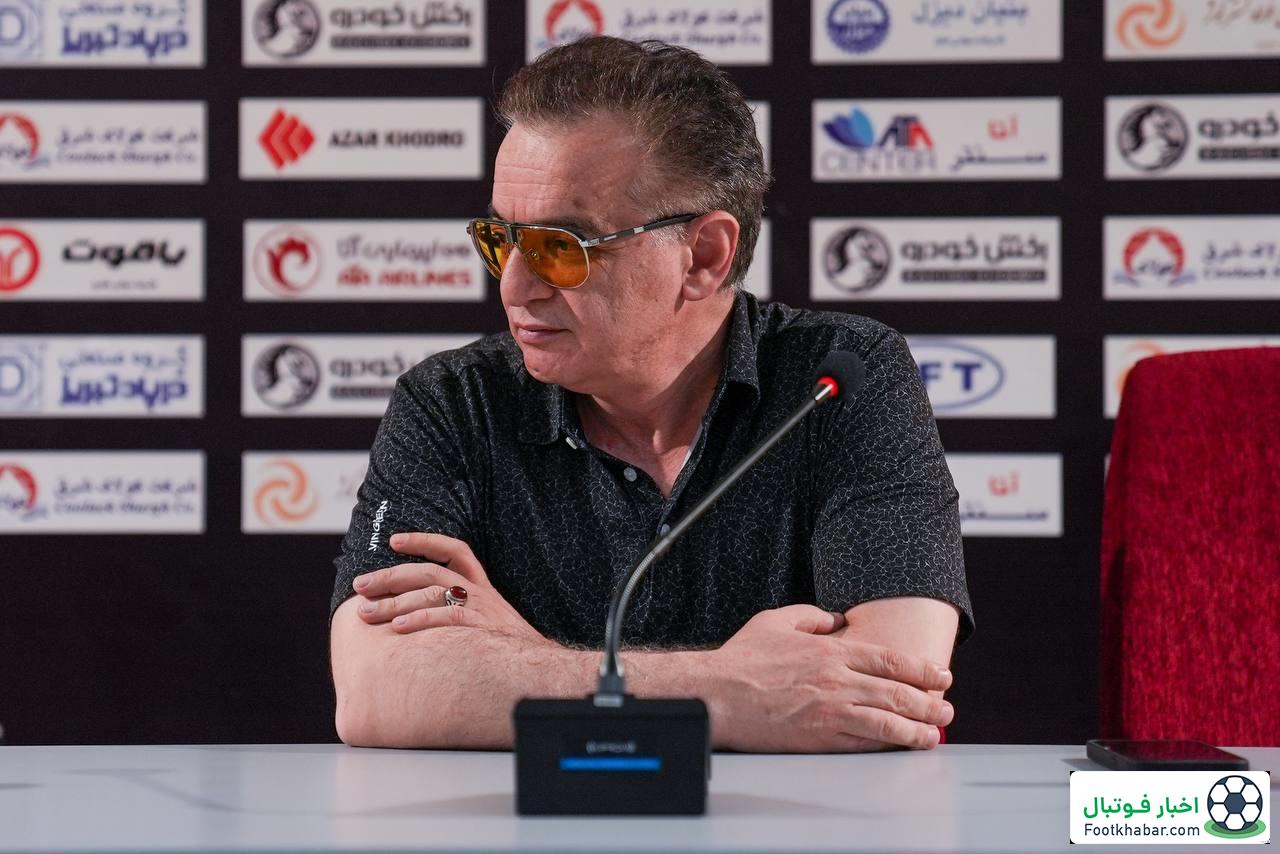 زنوزی همه بلیتهای بازی تراکتور را خرید