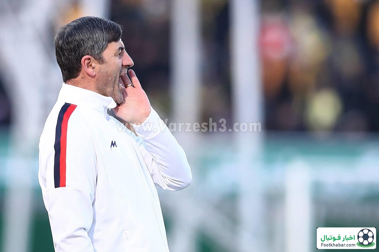 فریاد و خشم بی‌نتیجه کریم باقری مقابل سپاهان