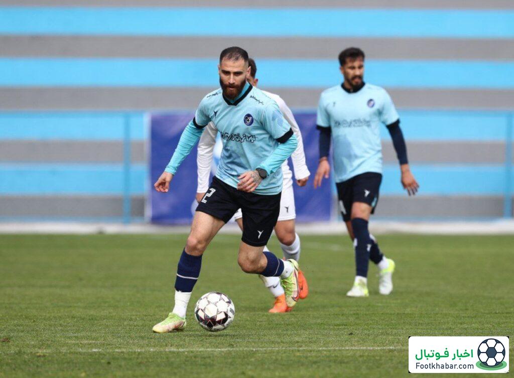 سرمربی شمس‌آذر، تماشاگر ویژه بازی خانوادگی (عکس)