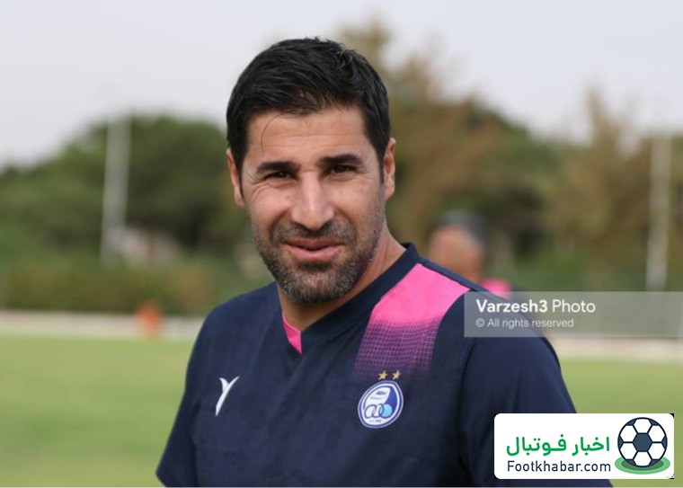 بیک‌زاده در برنامه جنجالی: کفن را هُل نده سمت من!