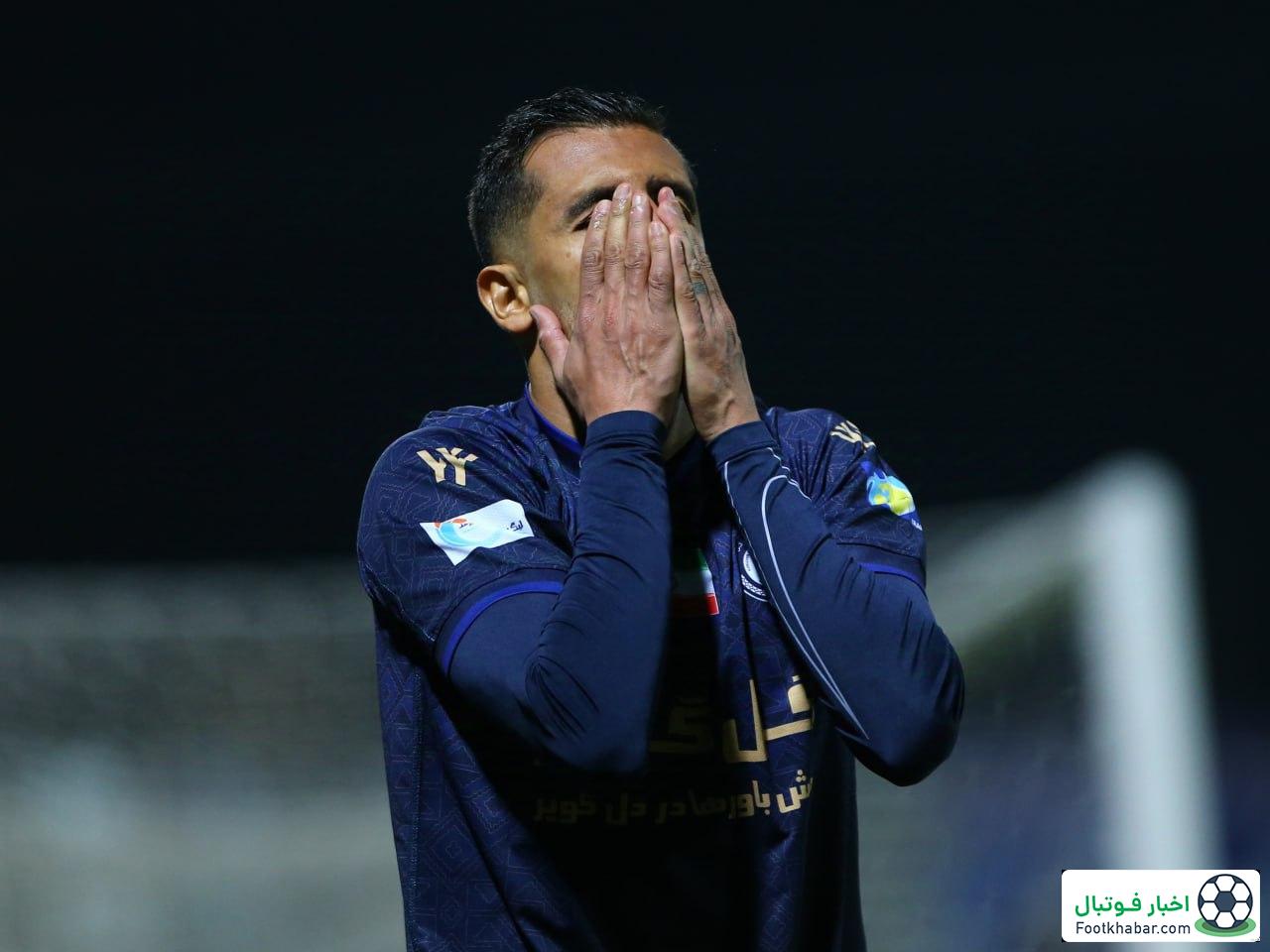 سانحه هوایی: لاستیک ترکید، همه سالمند