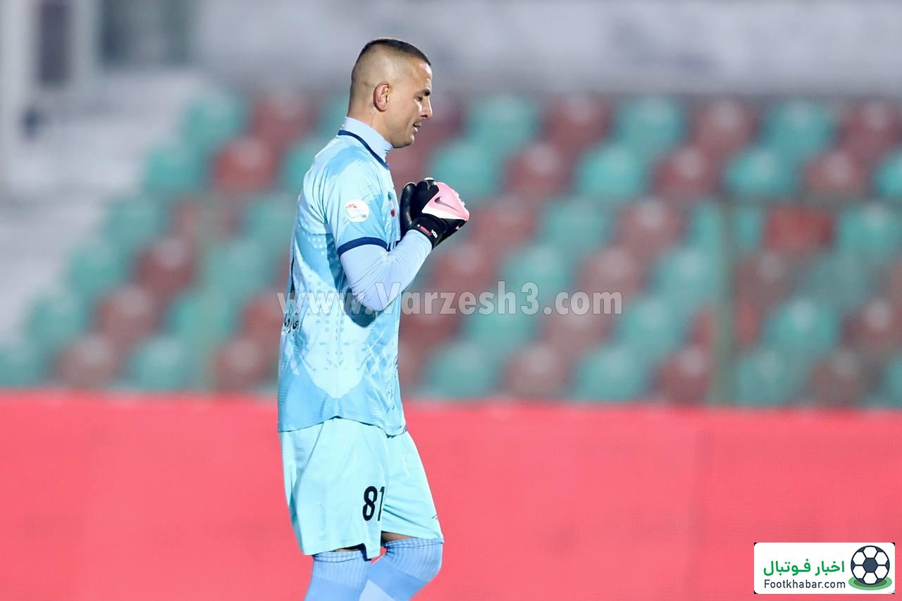 حامد لک چشم به تراکتور دارد! (عکس)