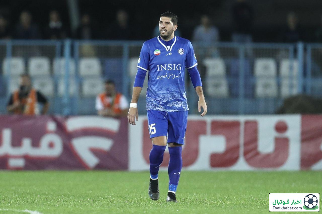 جدال سخت مدافع یونانی با ستارههای استقلال