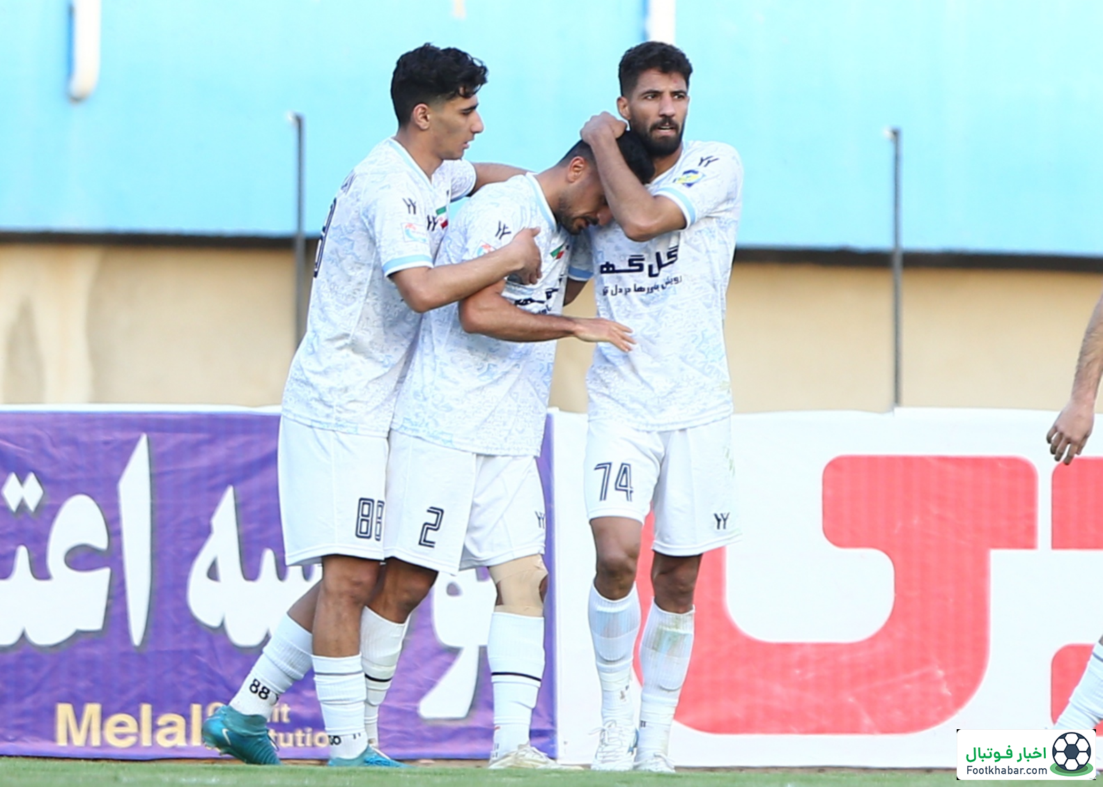 یک امتیاز از اهواز با شادی رونالدویی