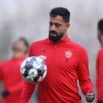 سورپرایز در پرسپولیس: مدافع ملی‌پوش روی نیمکت