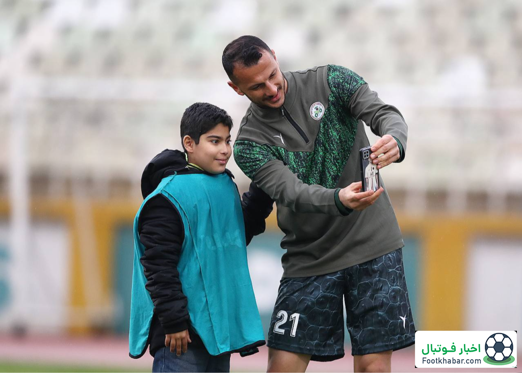 مورد خاص ذوب آهن: شش مهاجم در خدمت ربیعی