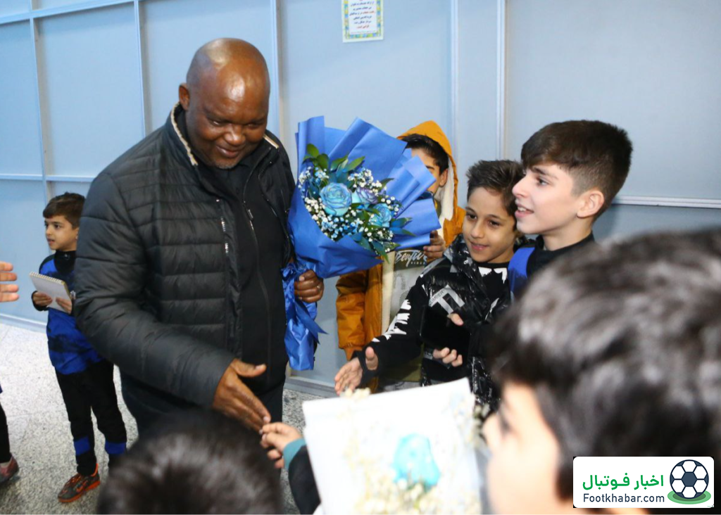 کاروان استقلال در رشت: عملیات فرار از بحران