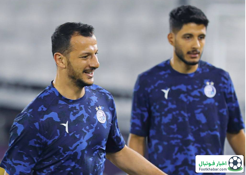 مهدی رحمتی، خواهان مهاجم رکورددار استقلال