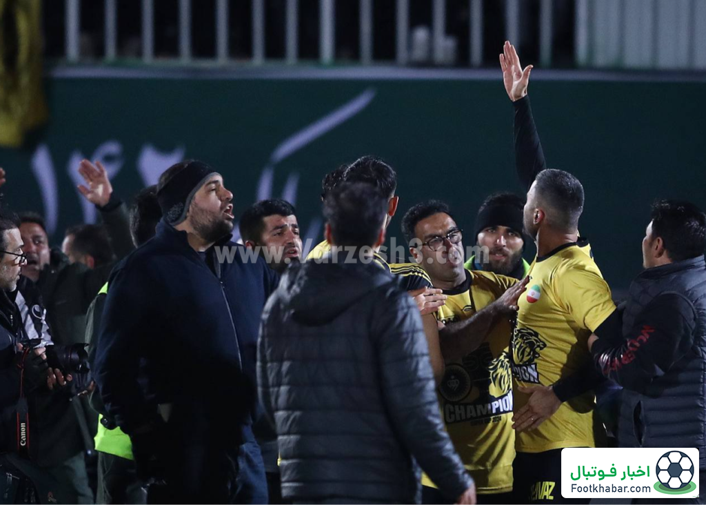 میرزازاد علیه میزبانی شهرستانی‌ها در فوتبال ایران!