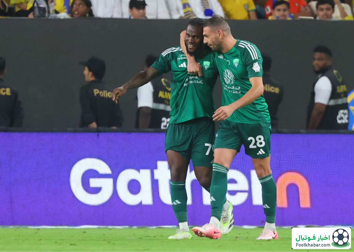 اخراج ستاره الاهلی با فن کشتی کچ! (عکس)