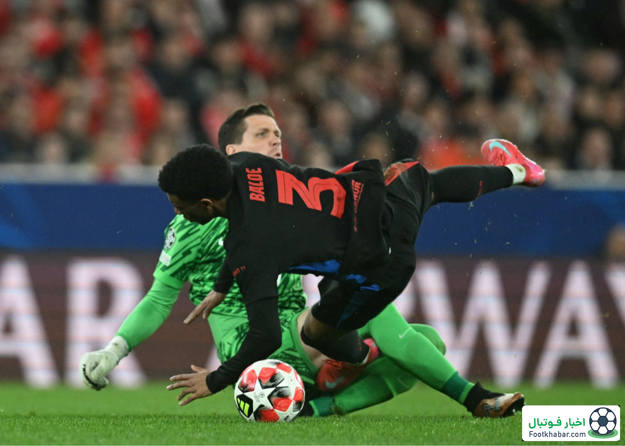 تمسخر شزنی: کاش روی خط دروازه می‌خوابید!