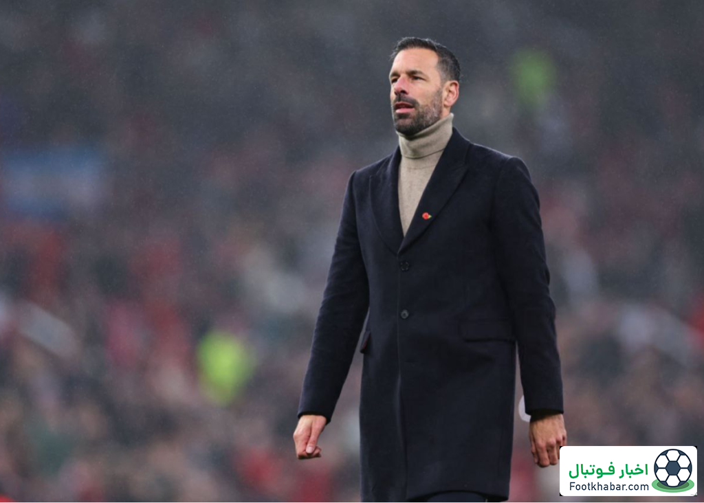 نیستلروی با بازیکن لستر درگیر شد!