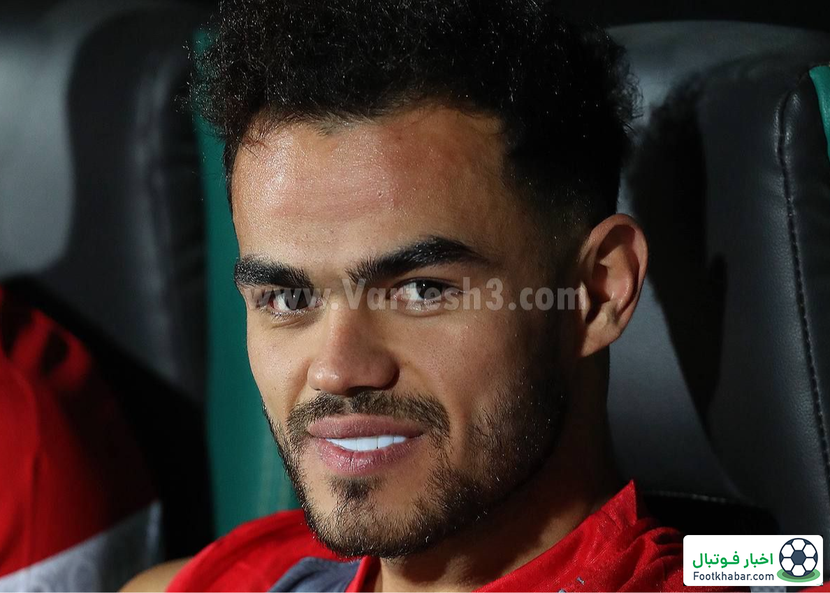 قلب اورونوف کنار پوستر سردار دورسون