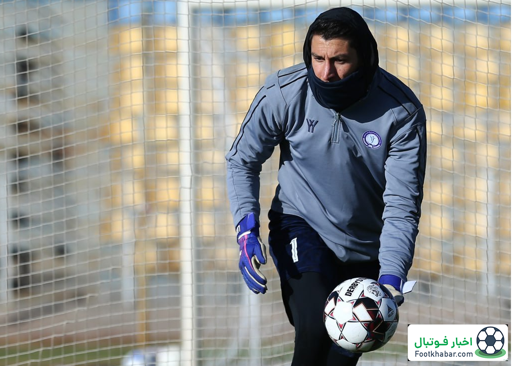 اخباری بالاخره مقابل پرسپولیس بازی میکند