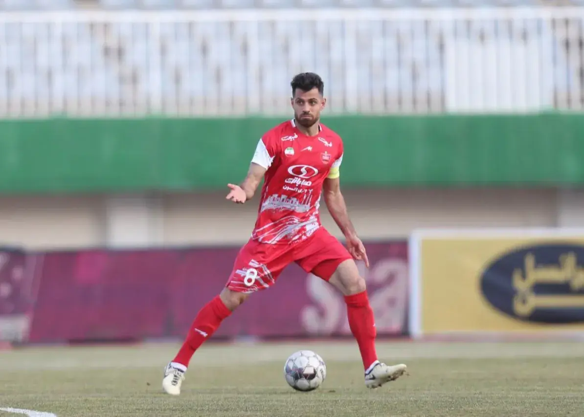 مرتضی از پیراهن شماره هشت پرسپولیس دل نمی‌کند