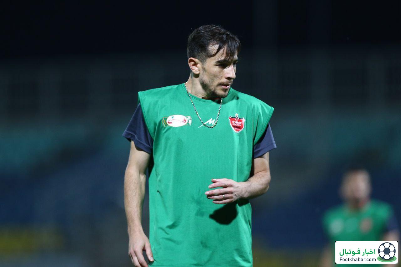 احمدزاده به دنبال فراموشی اتفاق تلخ در تقابل با الهلال