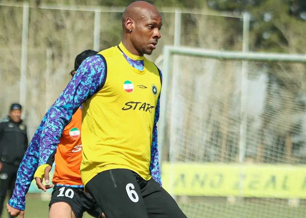 غیبت قطعی هافبک سپاهان مقابل فولاد