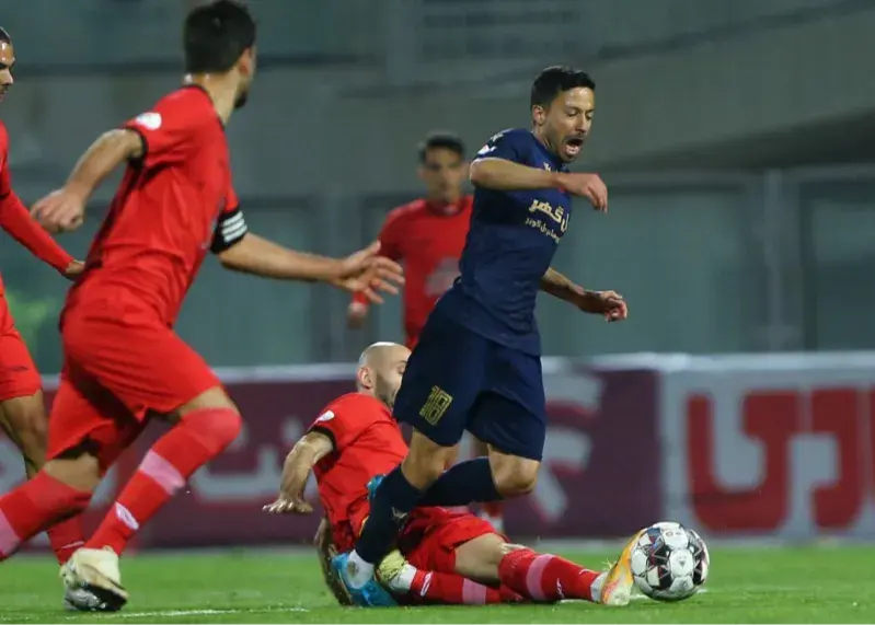 آخرین بازی سال ۱۴۰۳: تراکتور – گل‌گهر