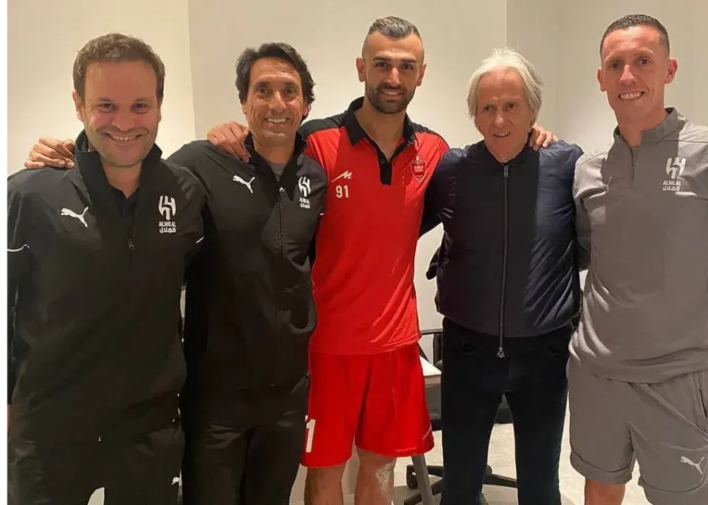 حضور غافلگیرکننده سردار در رختکن الهلال