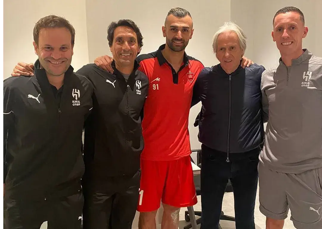 حضور غافلگیرکننده سردار در رختکن الهلال