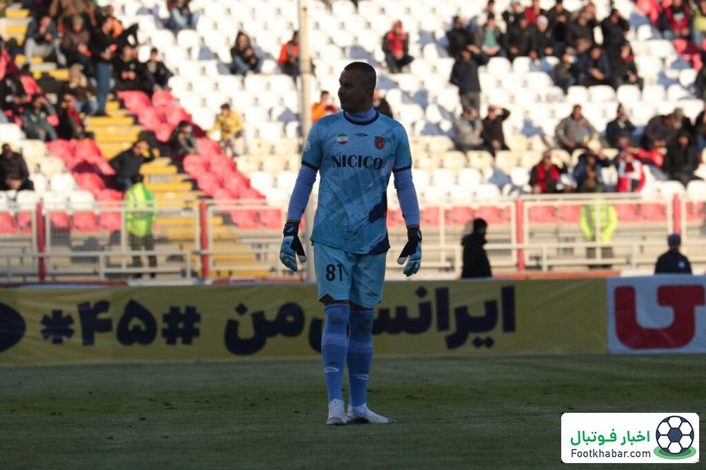 تعویض منتفی شد، حامد لک با درد ادامه دارد