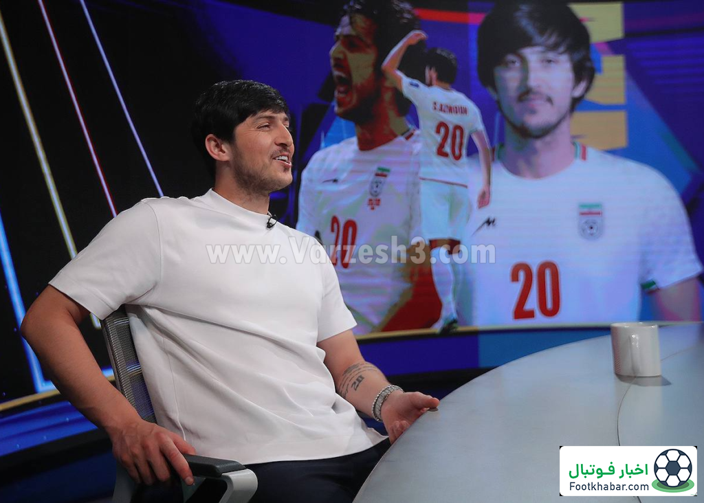 سردار آزمون در اردوی دختران تکواندوکار (عکس)