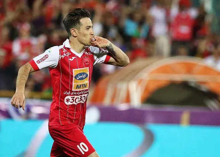 هافبک پرسپولیس: قلب همه برای ایران می‌تپد