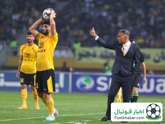 شمس آذر – سپاهان با چهار سرمربی