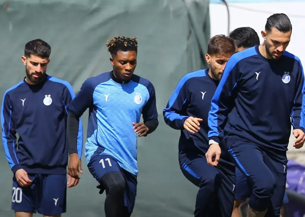 کوجو برای جبران دربی اقدام کرد(عکس)