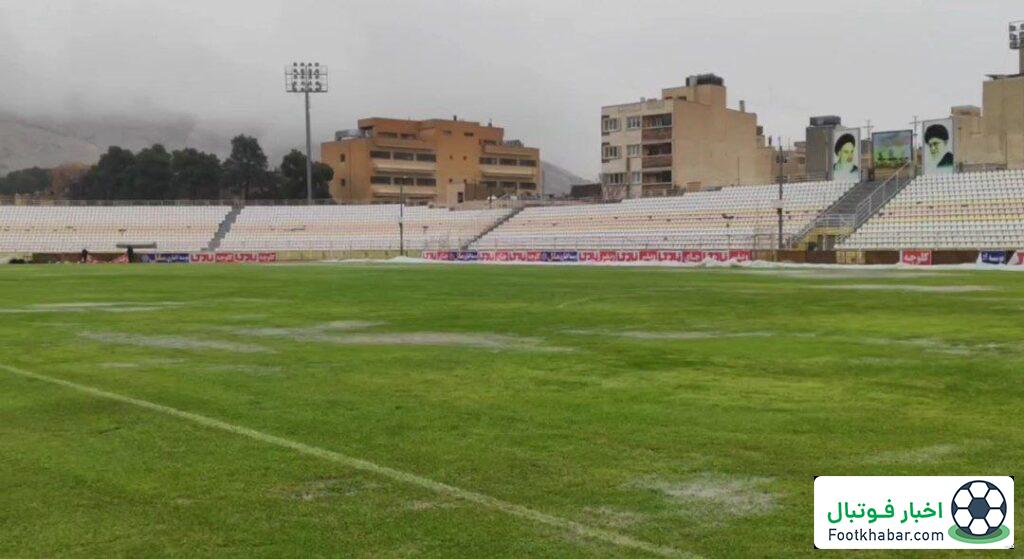 چمن حافظیه در حد زمین خاکی گِل شده!(عکس)