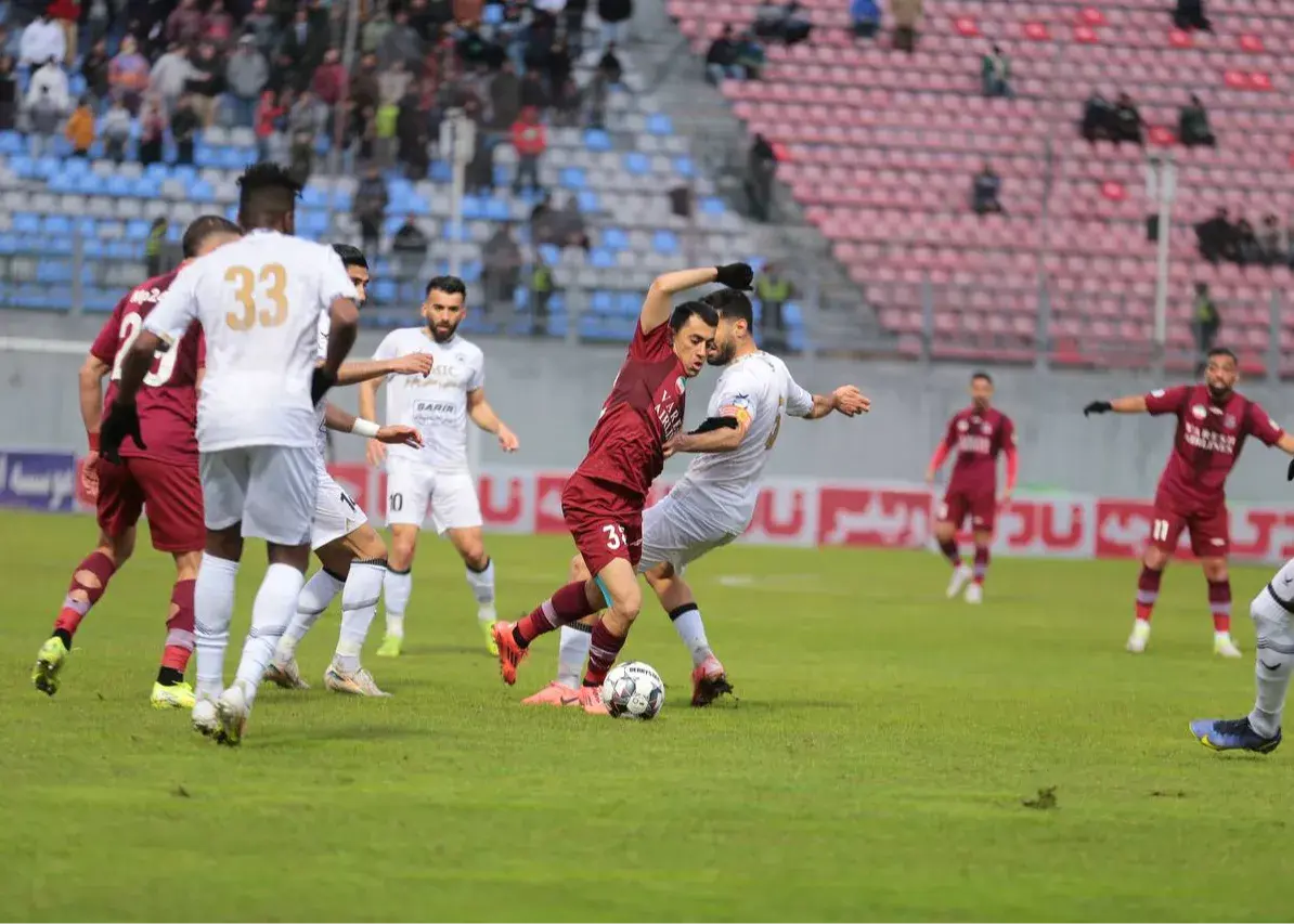 نساجی 0 – چادرملو 0: خبری از برد نیست