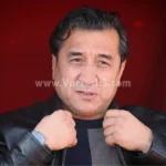 درخواست خداداد از بازیکنان فوتبال: بی‌تفاوت نباشید!