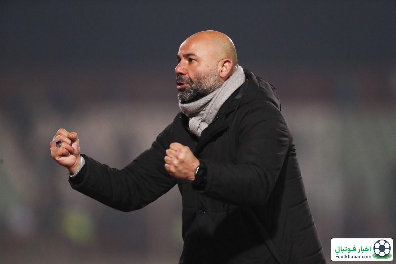 آرزوی موفقیت مربی سابق استقلال برای آبیها