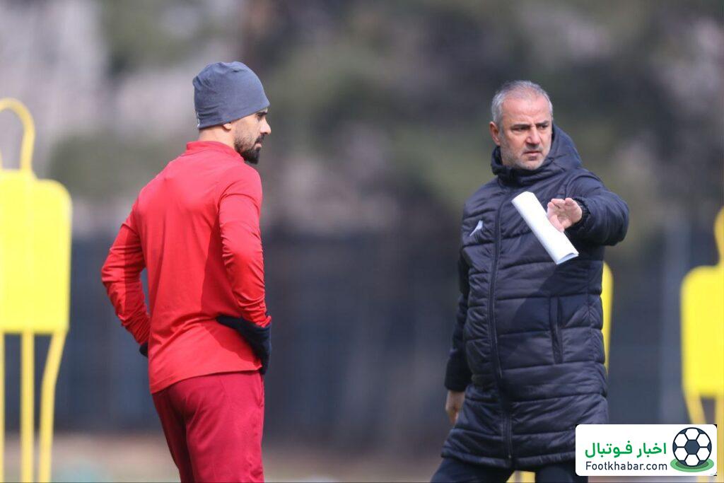 پرسپوليس با سومین سرمربی برابر سپاهان