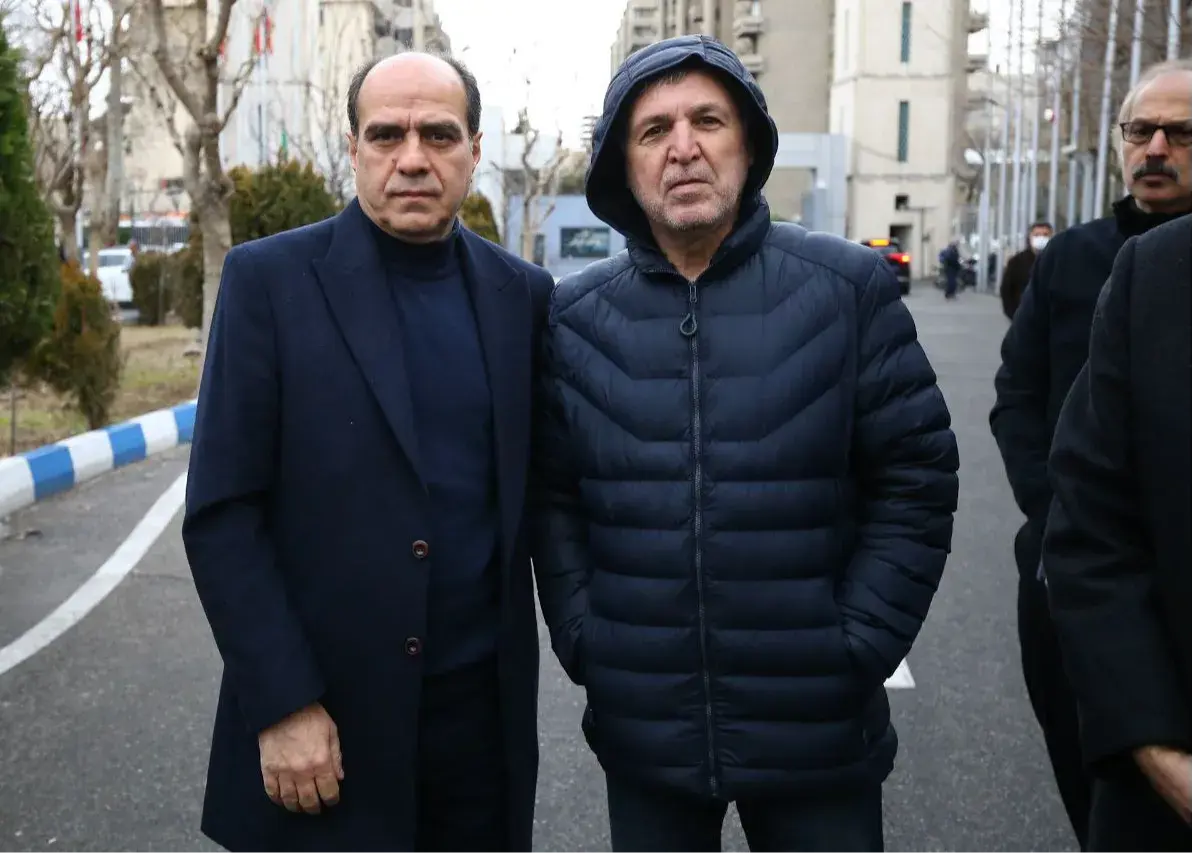 انتقاد تند زرینچه: خودتان ضعیف هستید!