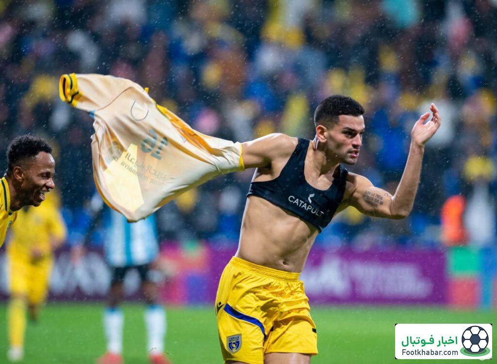 محروم از تراکتور با خوشحالی گل دردسرساز