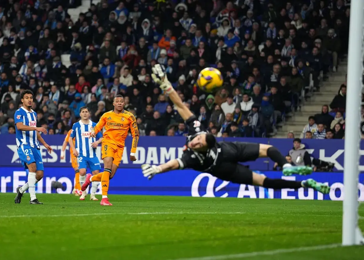 در آن صحنه با امباپه خدا با ما بود!