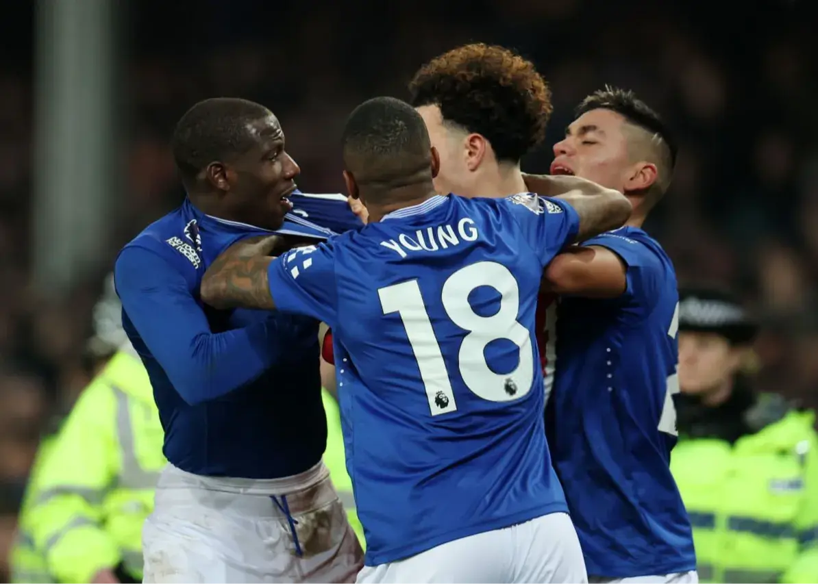 روز آخر گودیسون پارک ناجور تاریخی شد!