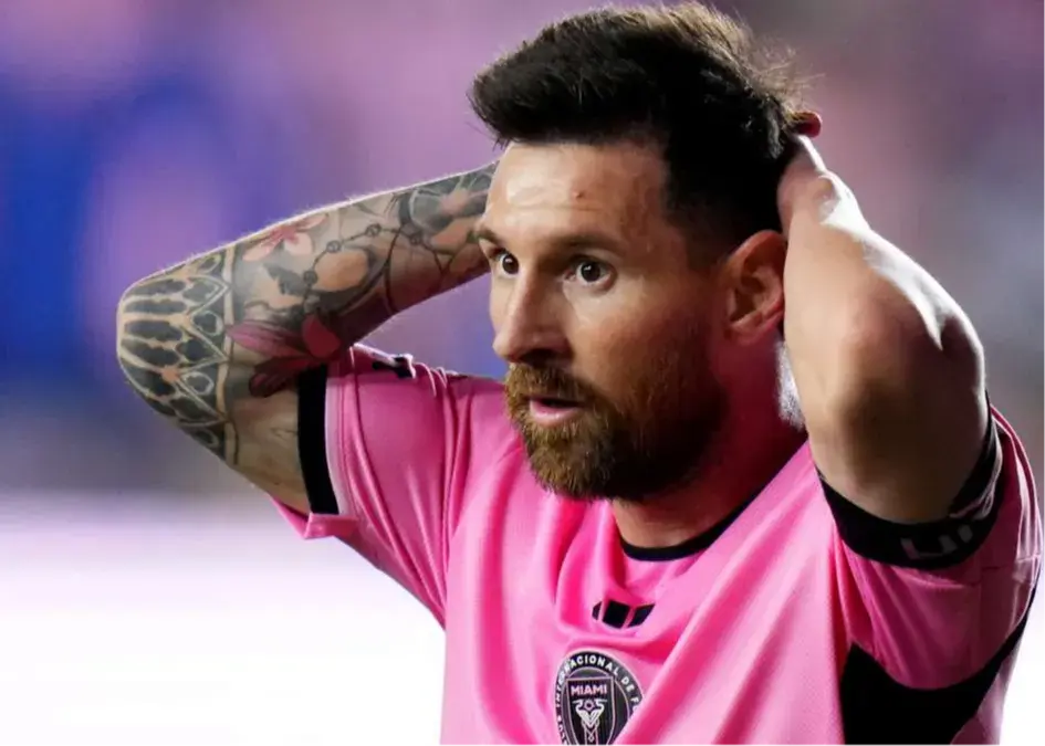 هم‌تیمی بودن با مسی بازیکنان را تحت فشار می‌گذارد!