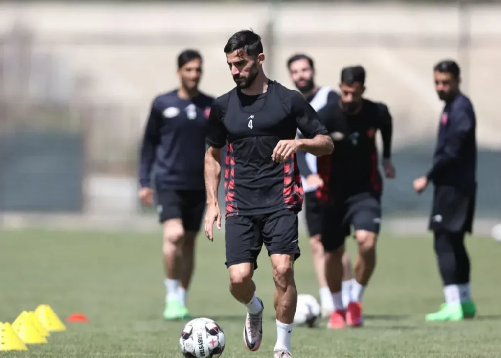 اورونوف بازی شمس‌آذر را از دست داد