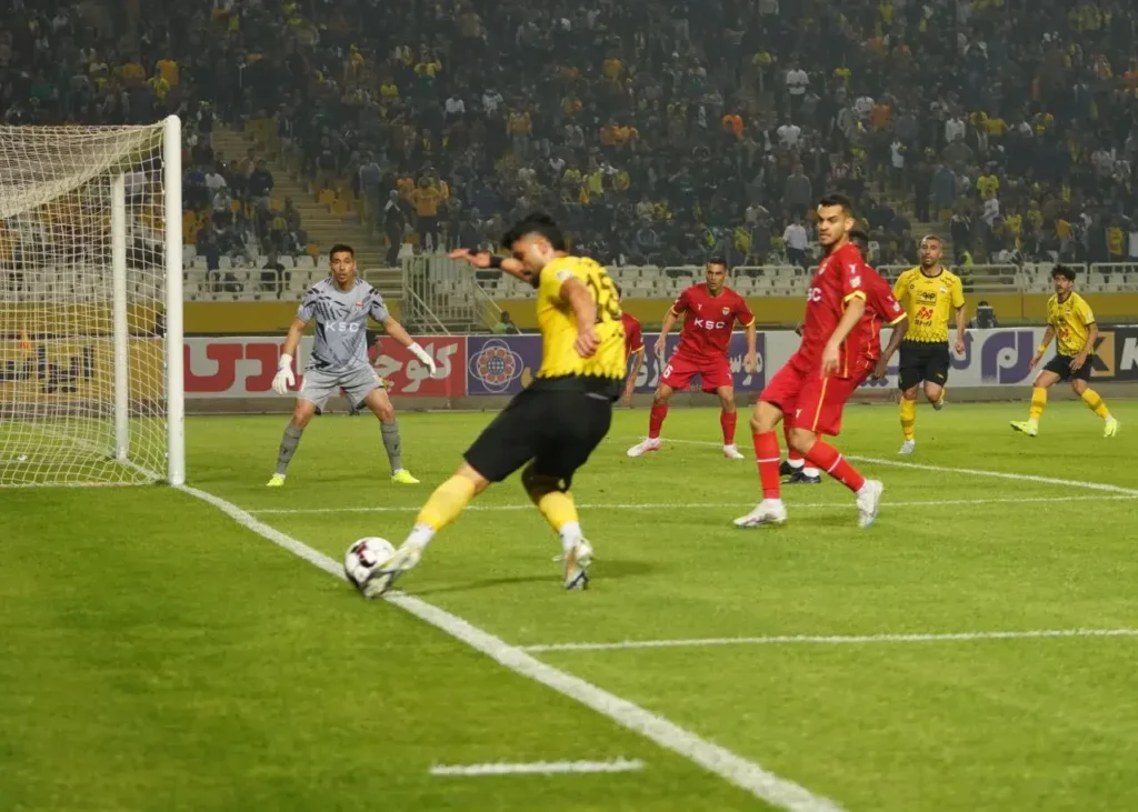 جنجالی و بحث‌برانگیز: سپاهان مدعی یک گل شد!